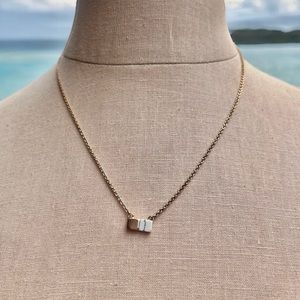 Minimalist necklace